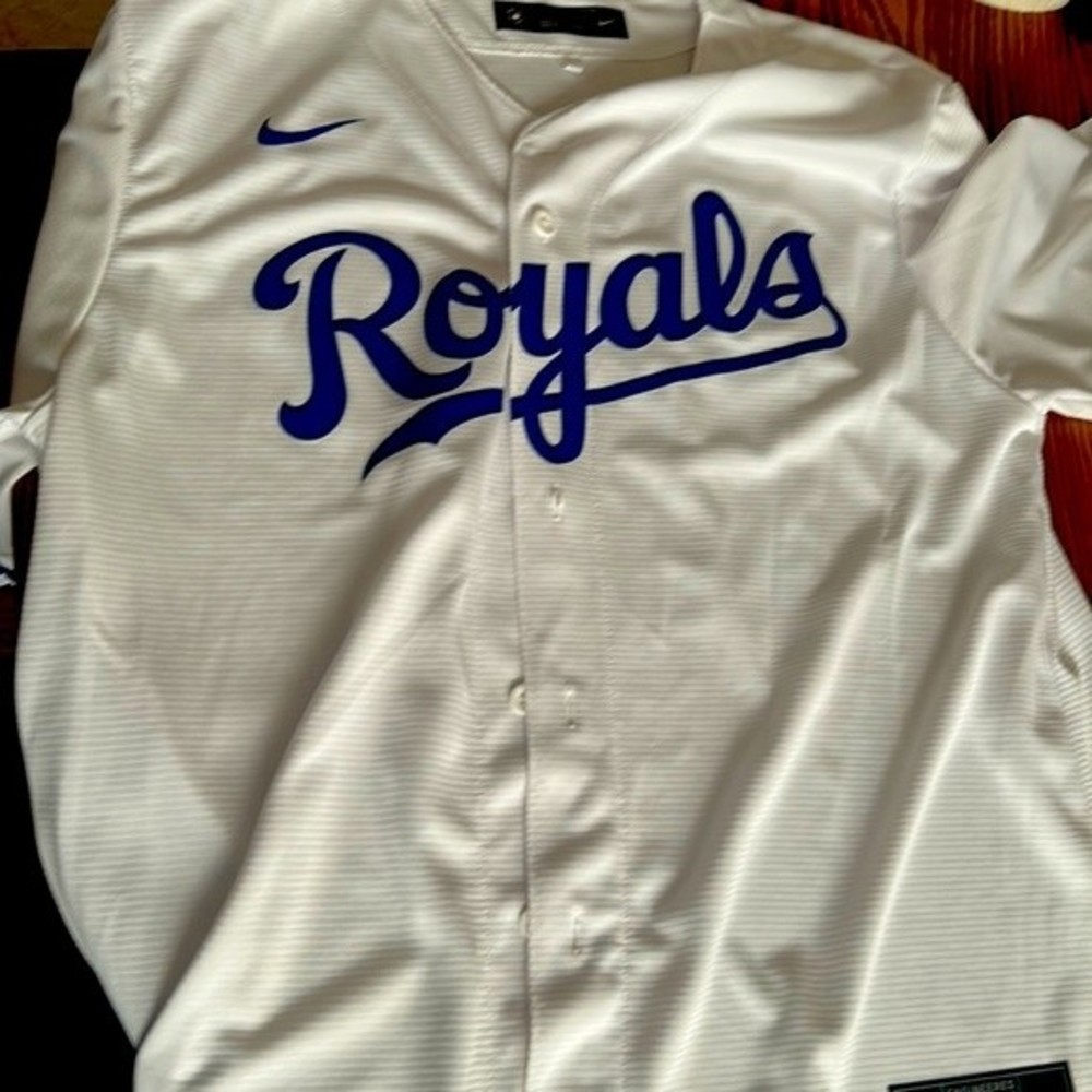Authentic KC Royals jersey #15